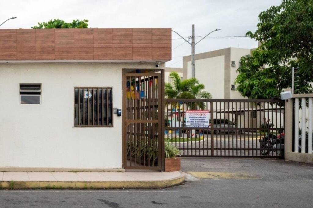 Apartamento Prox A Orla Atalaia, Com 2 Quartos Climatizados Аракажу Екстериор снимка